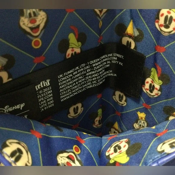 Loungefly Brave Little Tailor Mickey and Minnie Mouse Flap Wallet - Picture 4 of 9